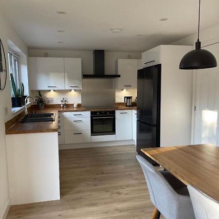 4 Bedrooms House With Garden Édimbourg Extérieur photo